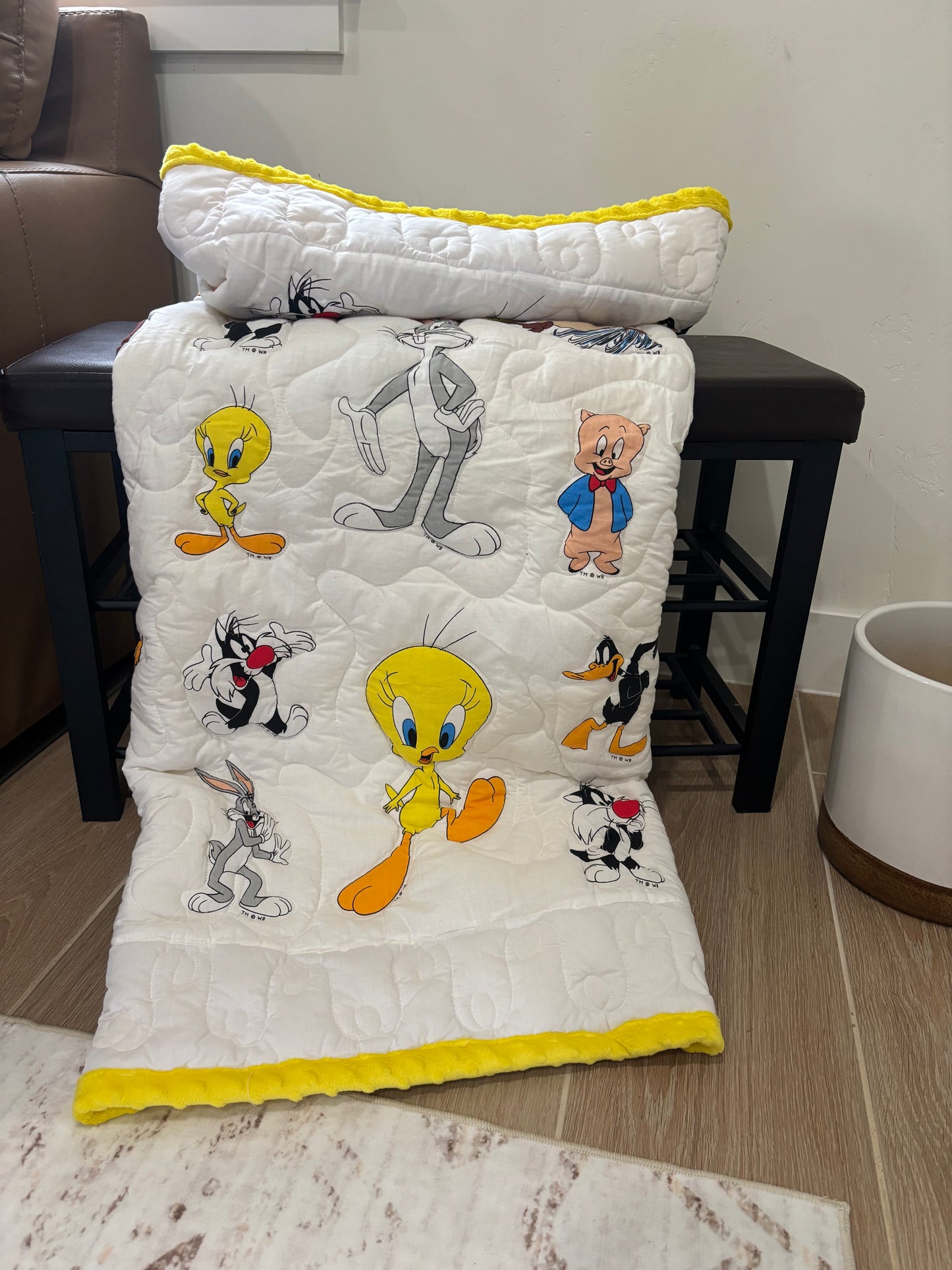 Looney Tunes Classics | Handmade Minky-Backed Quilt
