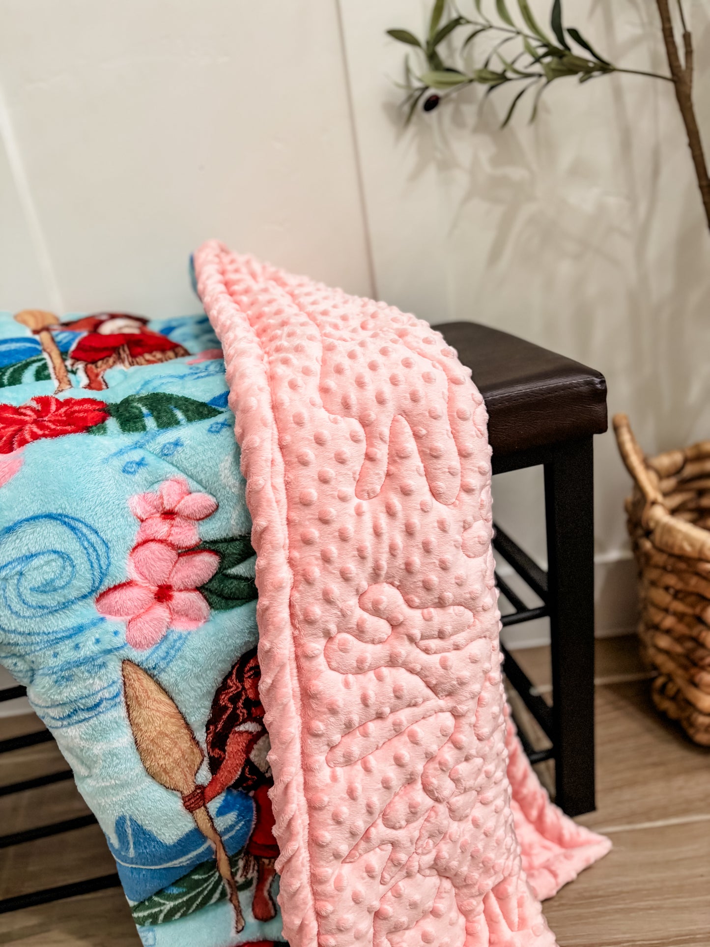 peachy Moana-inspired minky blanket 🌊🌺