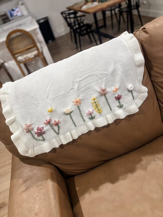 🌸 Floral Blanket